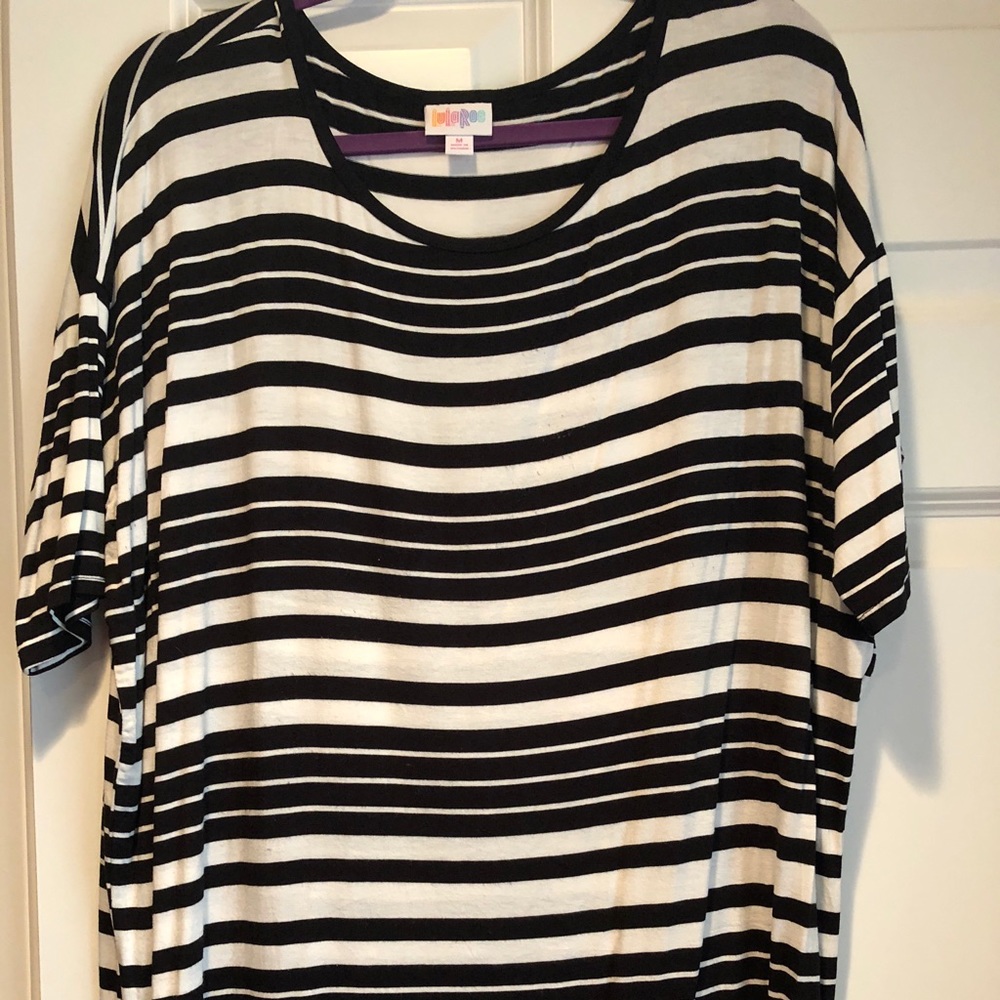 LuLaRoe M Irma